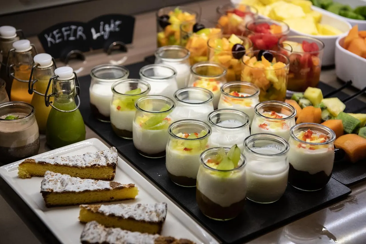Отель Catalonia Square 4* Sup Барселона