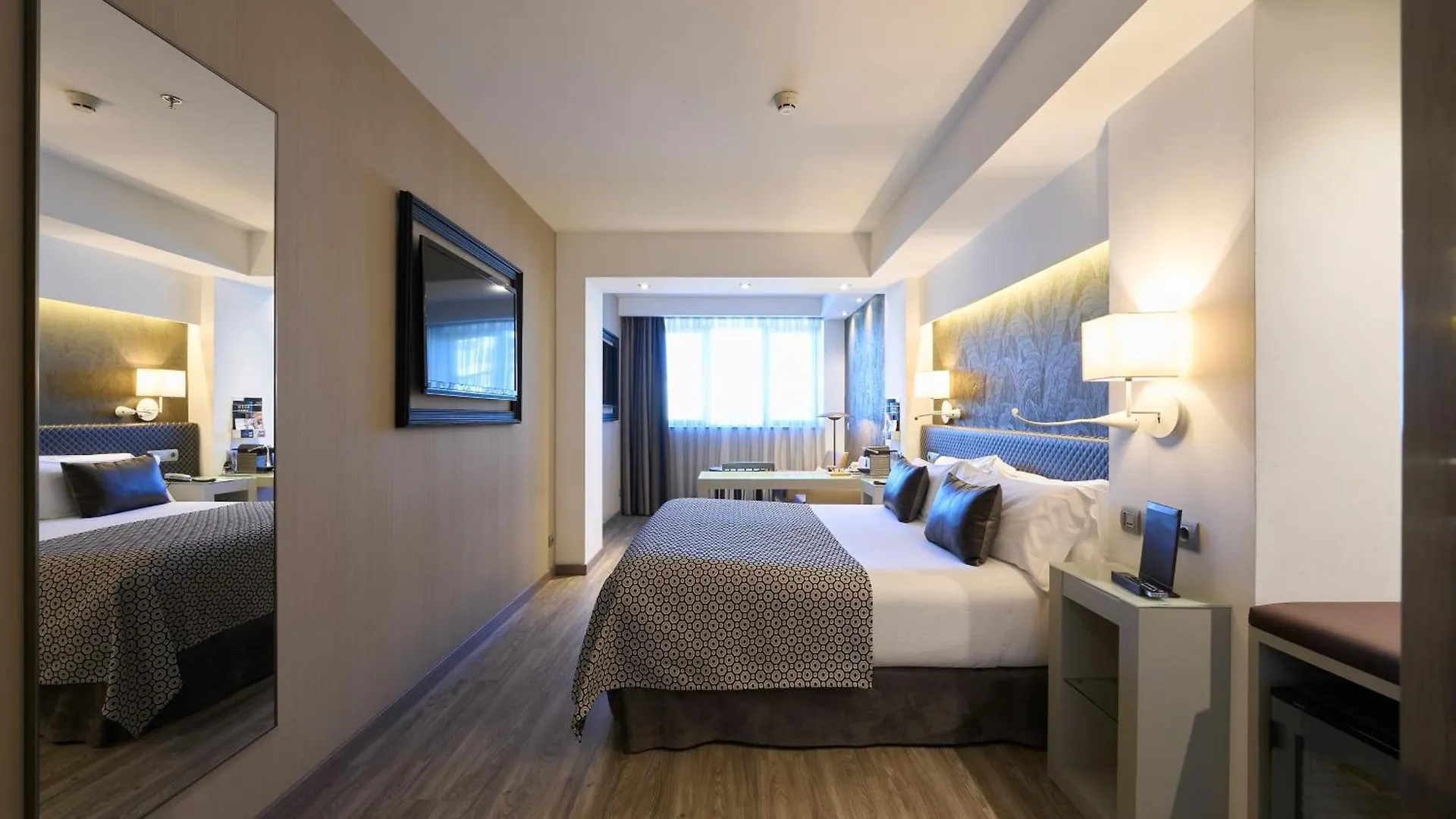 Hotel Catalonia Square 4* Sup Barcellona