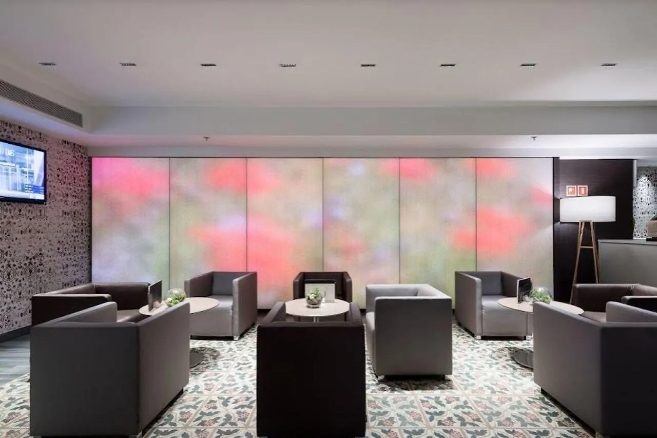 Catalonia Square 4* Sup Hotel Barcelona 4*,