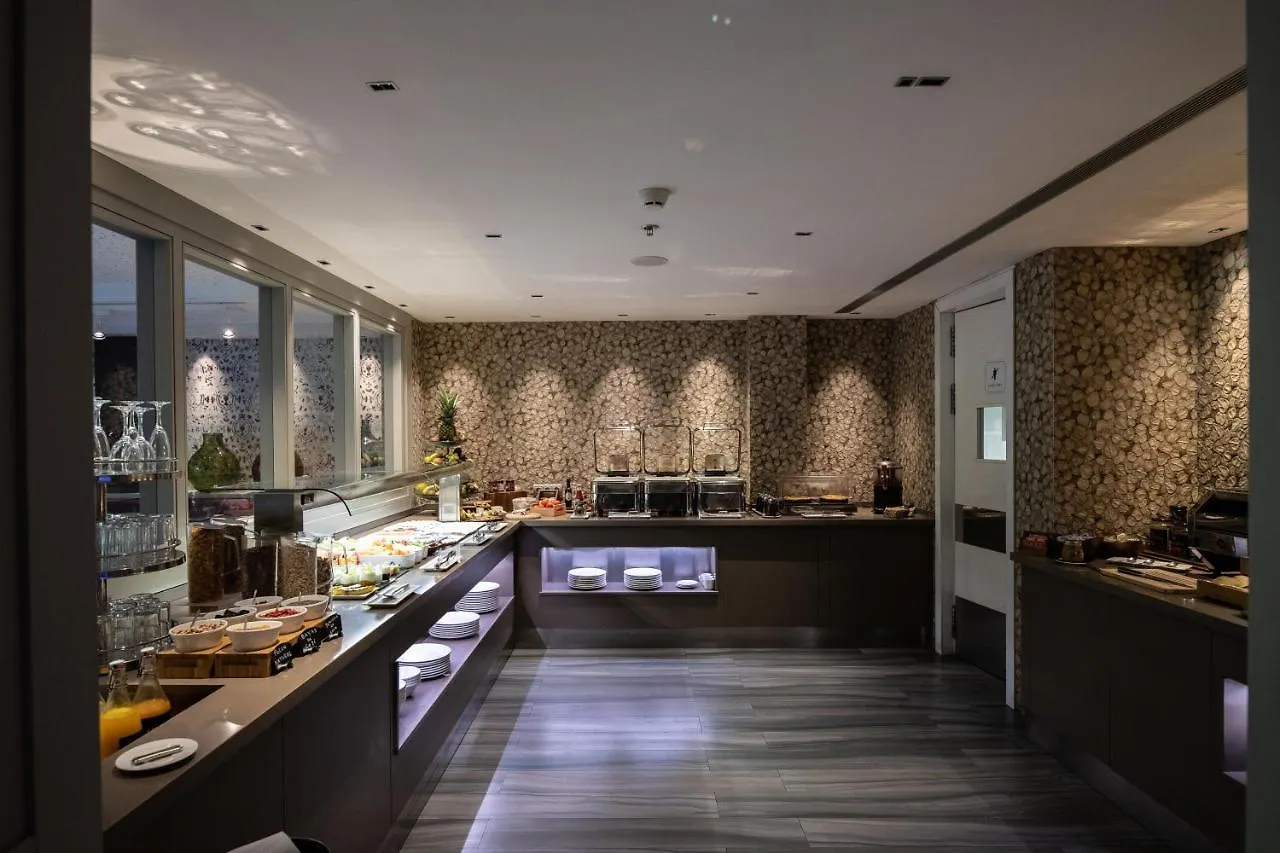 加泰罗尼广场酒店 巴塞罗那 4*,  西班牙